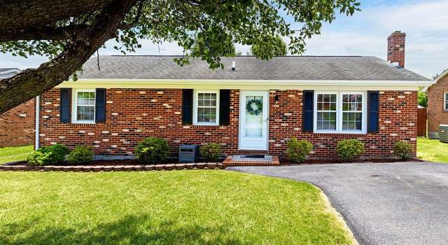 Photo of 81 Eastgate Dr, Verona, VA 24482