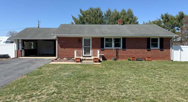 Photo of 33 Brent Dr, Lyndhurst, VA 22952