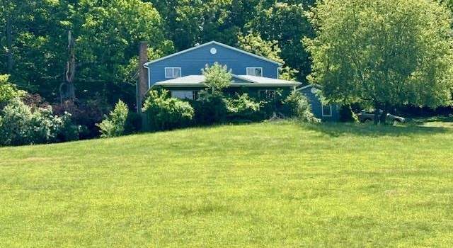 Photo of 101 Brookwood Rd, Staunton, VA 24401
