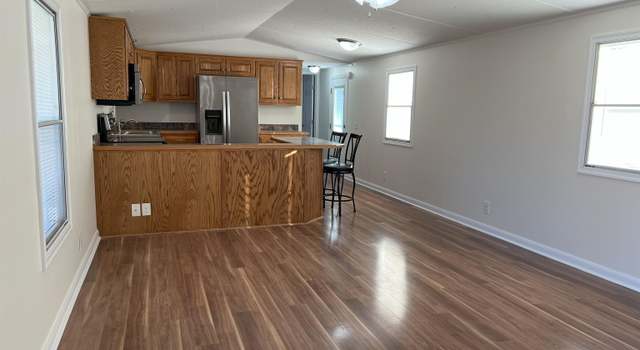Photo of 39 Harriston Rd, Grottoes, VA 24441