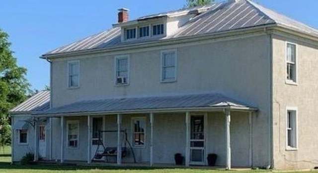 Photo of 736 Fitzlee St, Glasgow, VA 24555
