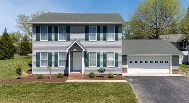 Photo of 114 Colonnade Ave, Lexington, VA 24450