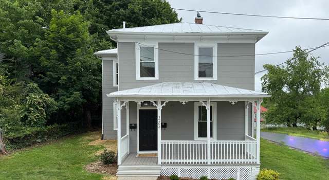 Photo of 1203 Walnut St, Staunton, VA 24401