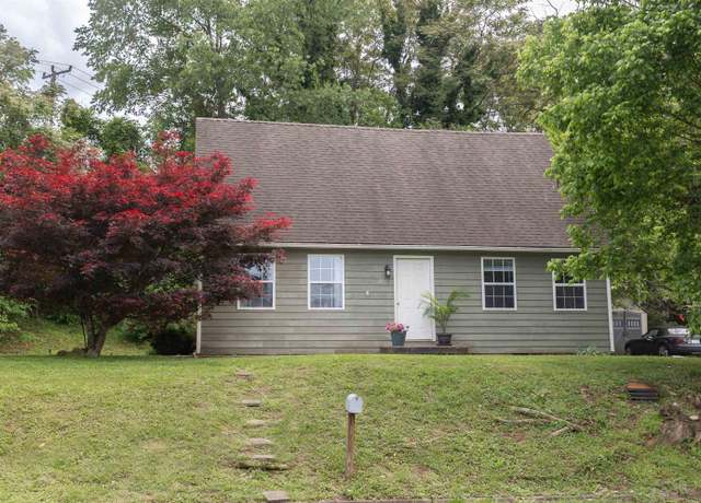 Property at 256 28th St E, Buena Vista, VA 24416, 3 beds, 2 baths