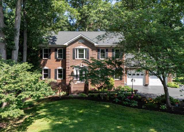 Property at 1515 Cumberland Dr, Rockingham, VA 22801, 5 beds, 3.5 baths