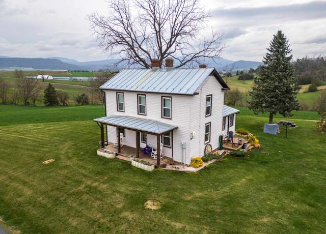 Property at 6746 Horeb Church Rd, Dayton, VA 22821, 3 beds, 2 baths
