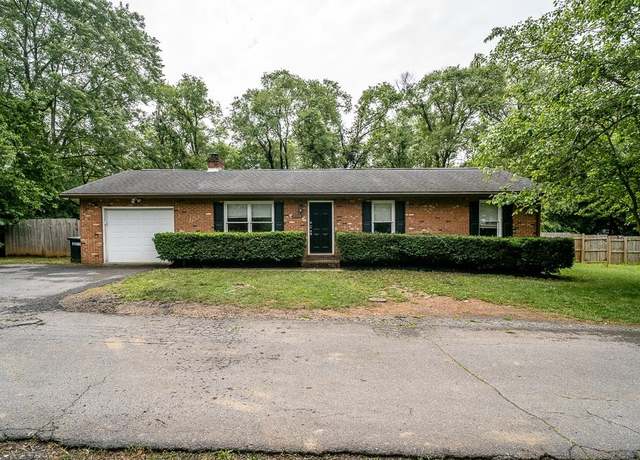 Property at 1014 Paul St, Harrisonburg, VA 22802, 3 beds, 2 baths