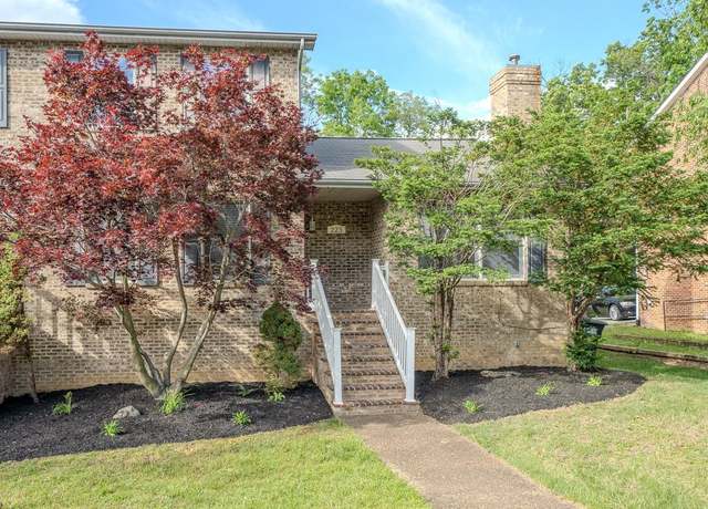 Property at 225 Emerald Dr, Harrisonburg, VA 22801, 4 beds, 3.5 baths