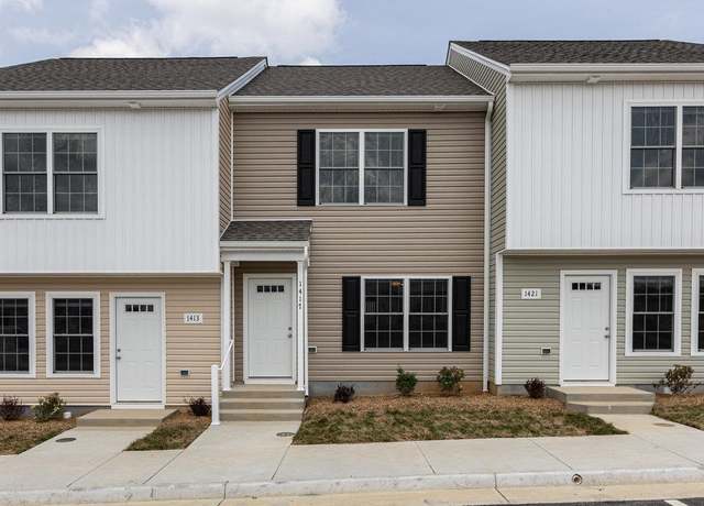 Property at 1417 Woodrow Cir, Harrisonburg, VA 22802, 2 beds, 2.5 baths