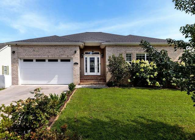 Property at 1311 Little Sorrel Dr, Harrisonburg, VA 22801, 5 beds, 3.5 baths
