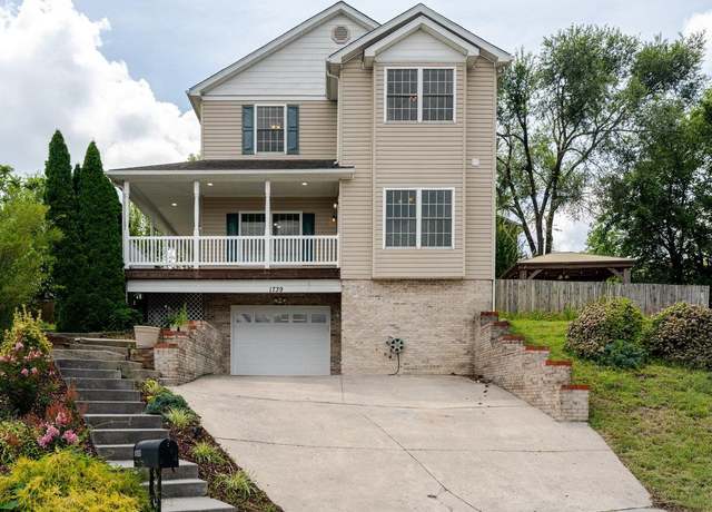 Property at 1739 Kingston Ct, Harrisonburg, VA 22801, 3 beds, 2.5 baths
