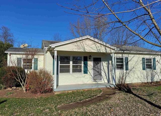 Property at 101 Wayburn St, Churchville, VA 24421, 3 beds, 1 bath