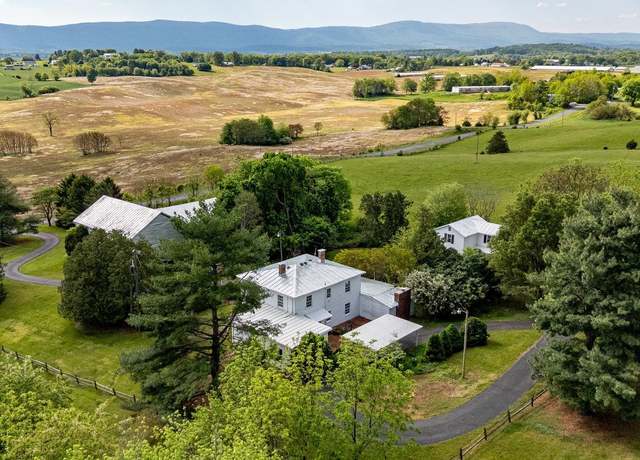 Property at 2860 Uphill Dr, Broadway, VA 22815, 4 beds, 2.5 baths
