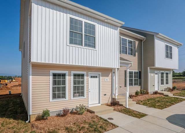 Property at 1413 Woodrow Cir, Harrisonburg, VA 22802, 3 beds, 2.5 baths