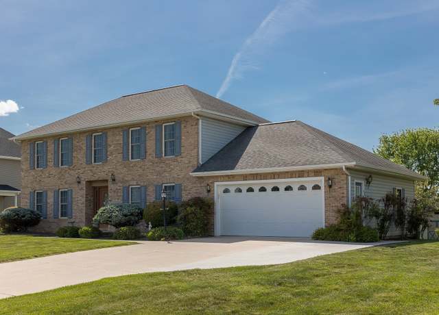 Property at 5811 Foxcroft Dr, Rockingham, VA 22801, 4 beds, 2.5 baths