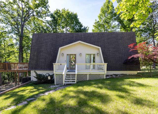 Property at 218 Bethel Ln, Mcgaheysville, VA 22840, 3 beds, 3 baths
