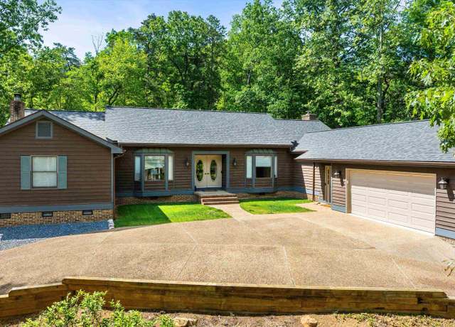 Property at 115 Pheasant Rd, Mcgaheysville, VA 22840, 6 beds, 3.5 baths