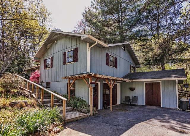 Property at 61 Emerald Ln, Lexington, VA 24450, 3 beds, 3 baths