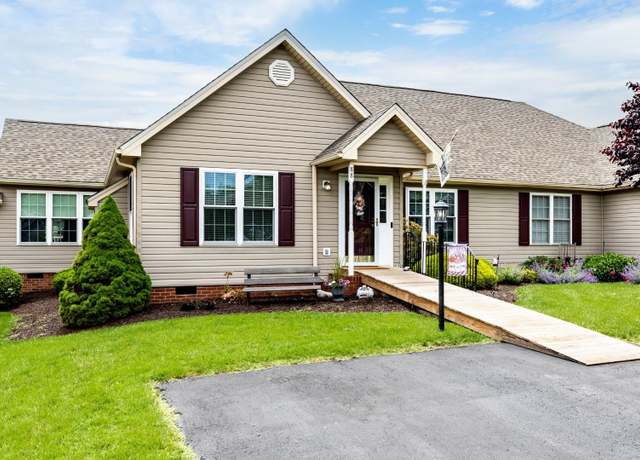 Property at 88 Ashleigh Dr, Waynesboro, VA 22980, 2 beds, 2 baths