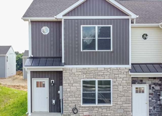 Property at 620 Zephyr Dr, Rockingham, VA 22801, 3 beds, 2.5 baths