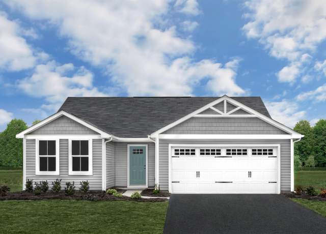 Property at 2 White Birch Rd, Waynesboro, VA 22980, 3 beds, 2 baths