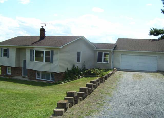 Property at 8379 Vetters Rd, Broadway, VA 22815, 3 beds, 1 bath