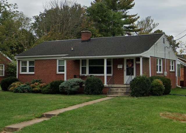 Property at 431 Neyland Dr, Harrisonburg, VA 22801, 4 beds, 2 baths