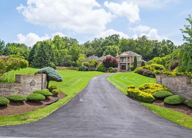 Property at 3417 Lake Pointe Dr, Rockingham, VA 22801, 5 beds, 4 baths