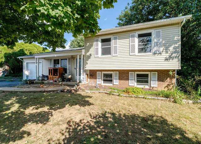 Property at 479 East Ave, Broadway, VA 22815, 3 beds, 1.5 baths