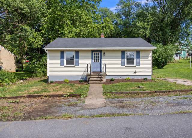 Property at 111 Church St, Broadway, VA 22815, 2 beds, 1 bath