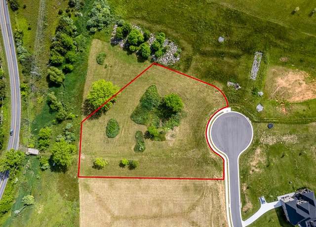 Property at 3010 63 Woodberry Cir, Rockingham, VA 22801