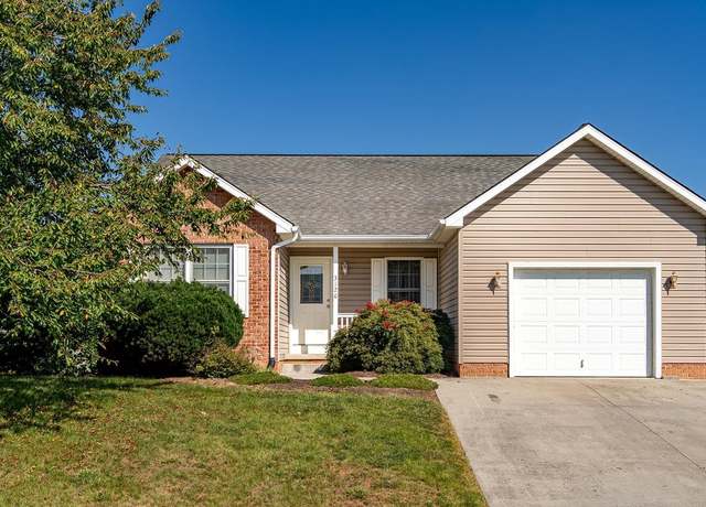 Property at 3120 Pride Cir, Broadway, VA 22815, 3 beds, 2 baths