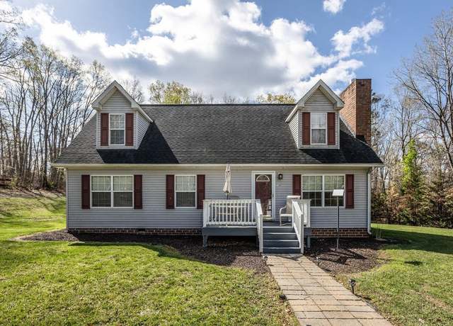 Property at 180 Iron Works Ln, Elkton, VA 22827, 3 beds, 2.5 baths