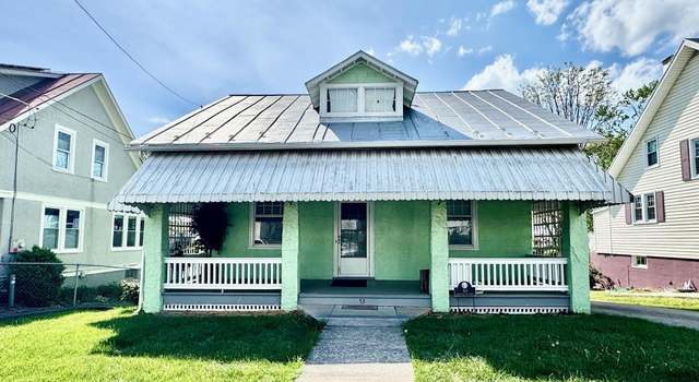 Photo of 53 Willow St N, Harrisonburg, VA 22802