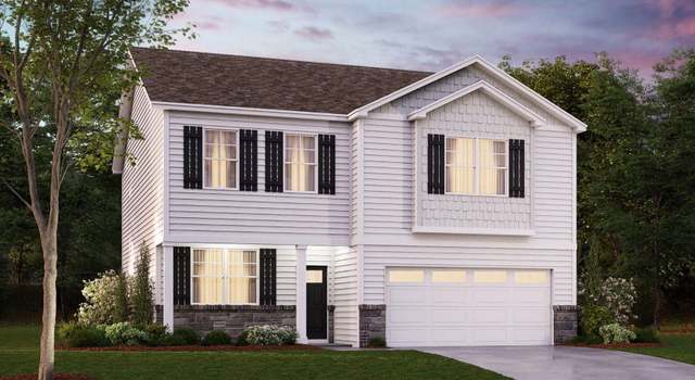 Photo of 417 Stonewall Jackson Blvd, Staunton, VA 24401
