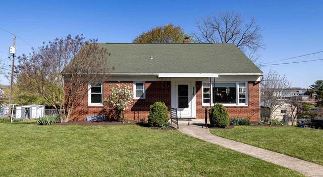 Photo of 1039 Moore St, Harrisonburg, VA 22802