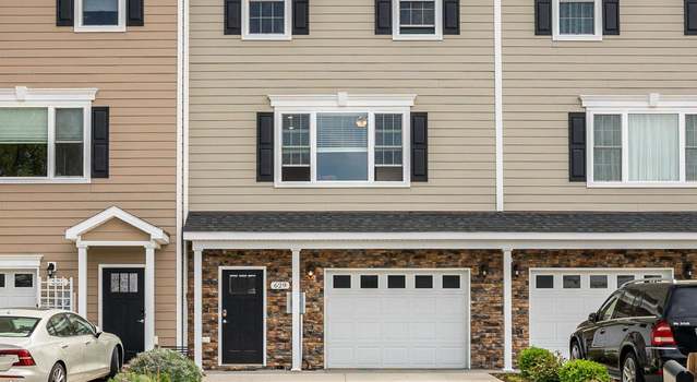 Photo of 629 Spring Oaks Dr, Rockingham, VA 22801