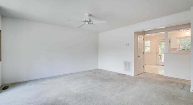 Photo of 627 Stonewall Dr, Harrisonburg, VA 22801