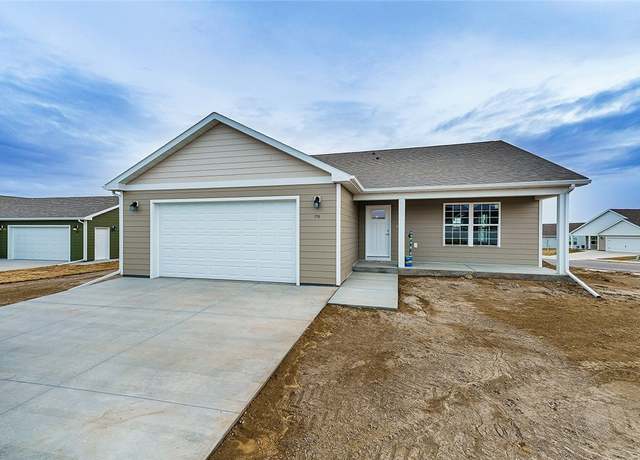 Property at 996 Matador Ave, Billings, MT 59105, 3 beds, 2 baths