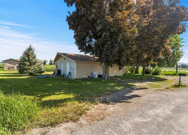 Property at 2 W Pryor Rd, Edgar, MT 59041, 2 beds, 1.5 baths