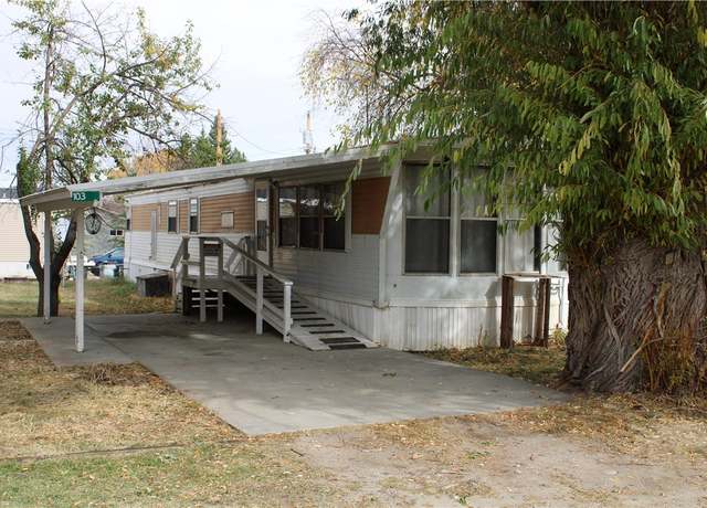 Property at 103 N 3rd St, Roberts, MT 59070, 3 beds, 1.5 baths