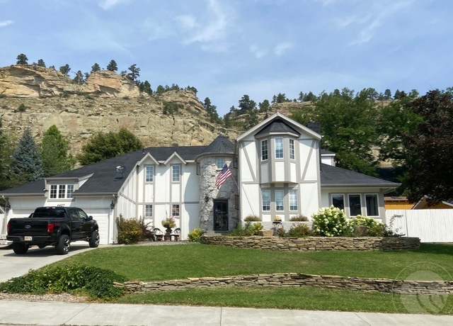Property at 4427 Palisades Park Dr, Billings, MT 59106, 5 beds, 3.5 baths