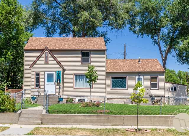 Property at 805 Clark Ave, Billings, MT 59101, 4 beds, 2.5 baths