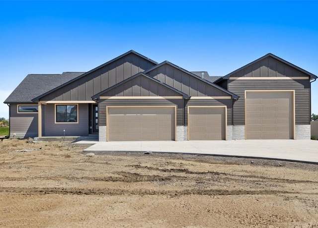 Property at 6319 Fresh Water Ln, Billings, MT 59106, 4 beds, 2 baths