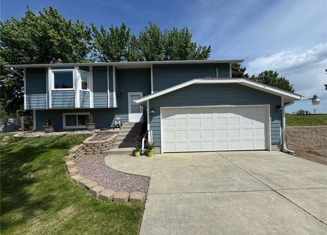 Property at 5024 Country Vw, Billings, MT 59105, 4 beds, 2 baths