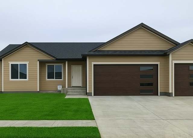 Property at 2030 Gayle Dr, Billings, MT 59105, 3 beds, 2 baths