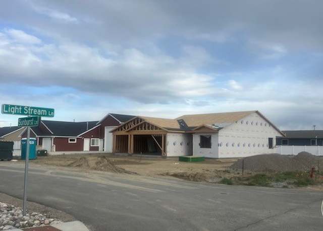 Property at 4646 Sunburst Ln, Billings, MT 59106, 3 beds, 2 baths