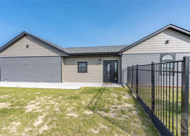 Property at 5040 Old Hardin Rd, Billings, MT 59101, 2 beds, 2 baths
