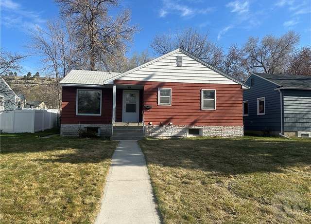 Property at 1139 Yale Ave Ave, Billings, MT 59102, 4 beds, 2 baths