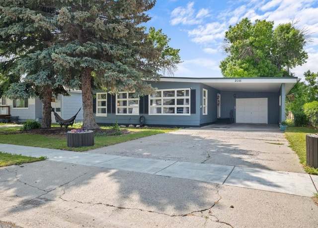 Property at 2016 Yellowstone Ave Ave, Billings, MT 59102, 3 beds, 2 baths
